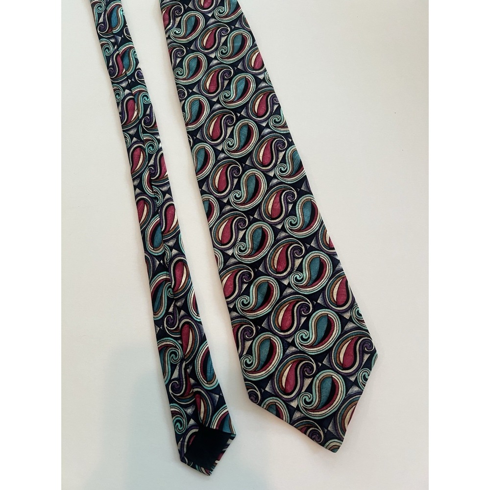 Martin Wong Green Maroon Geometric Tie Napa CA Colorful